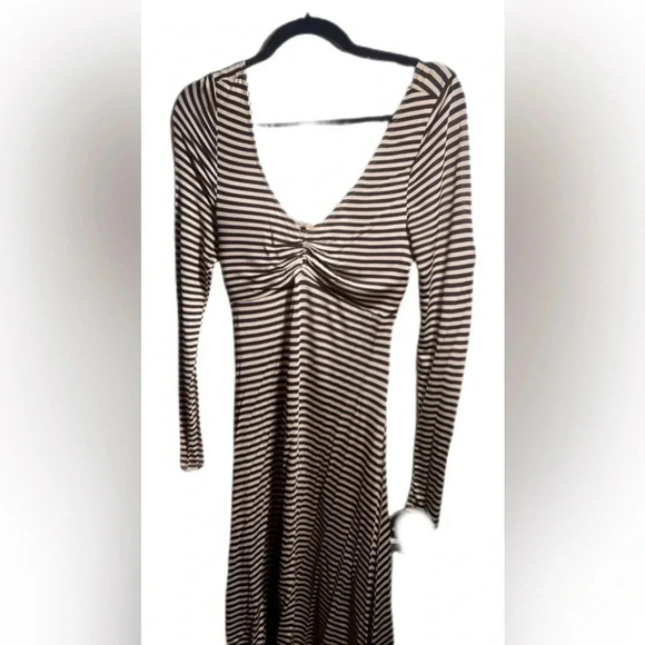 Tracy Reese long sleeve day 2 nite stretch cream/black striped high low dress M - Picture 2 of 4